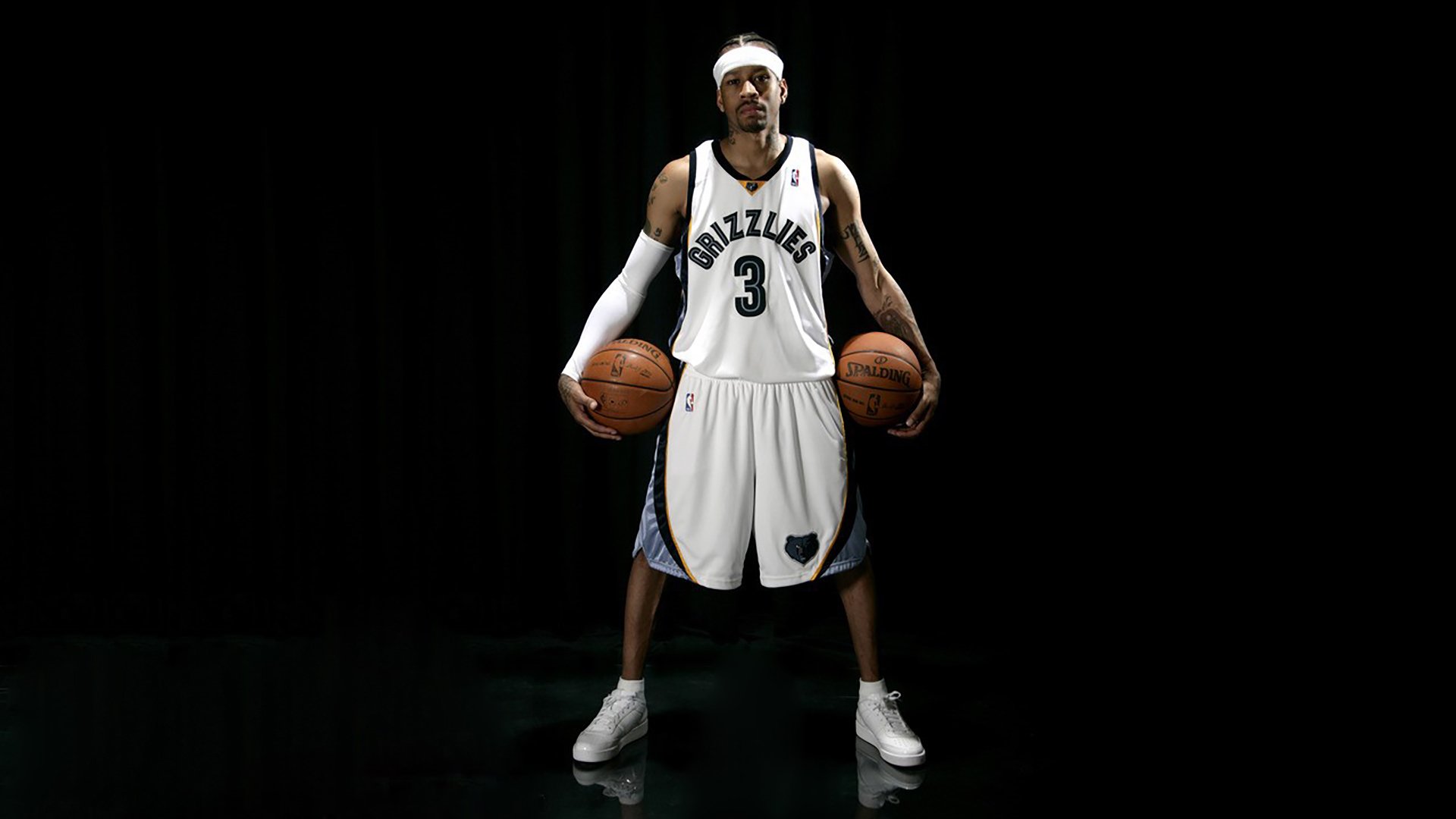 跨界传奇，当灰熊压哨绝杀震动NBA，锡安在欧冠决赛的篮球幻想曲